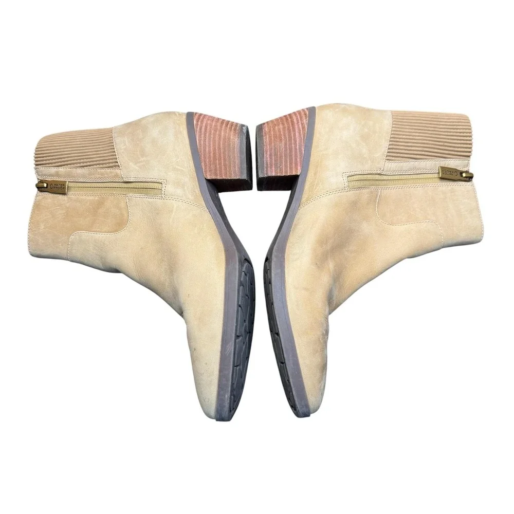 Vionic Shantelle Booties Womens Size 9.5 Beige‎ Leather Waterproof Ankle Zip